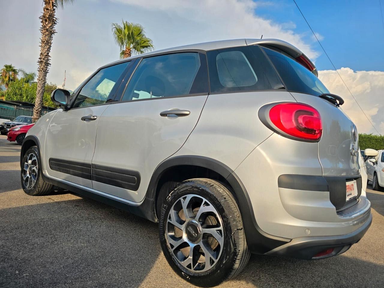 Fiat 500L 1.4 95CV S&S CONNECT PACK CROSS