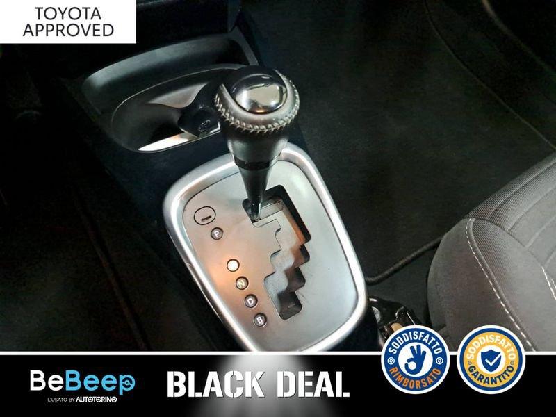 Toyota Yaris 5P 1.5H TREND RED EDITION