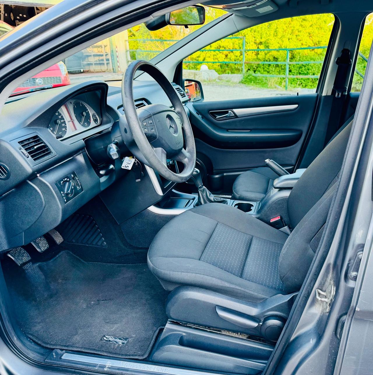Mercedes-benz B 200 B 180 CDI Premium ok Neopatentati