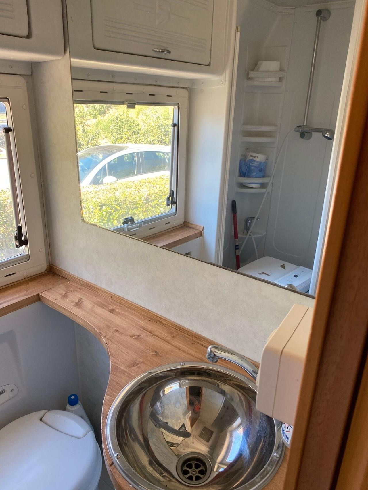 RIMOR SUPERBRIG 678 OMOLOGATO PER 6 PERSONE CLASSIC FORD TRANSIT