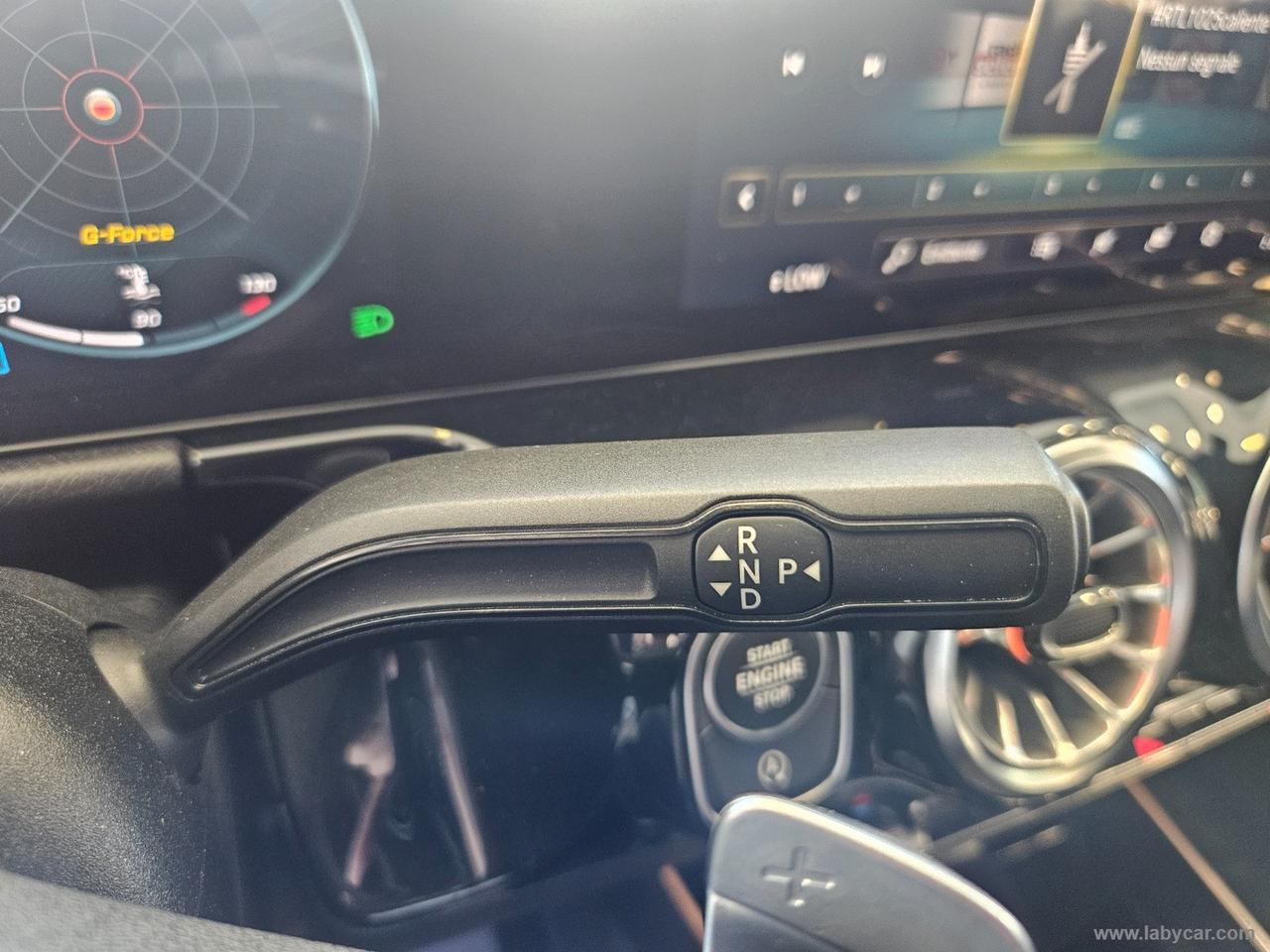 MERCEDES-BENZ GLA 200 d Automatic Premium