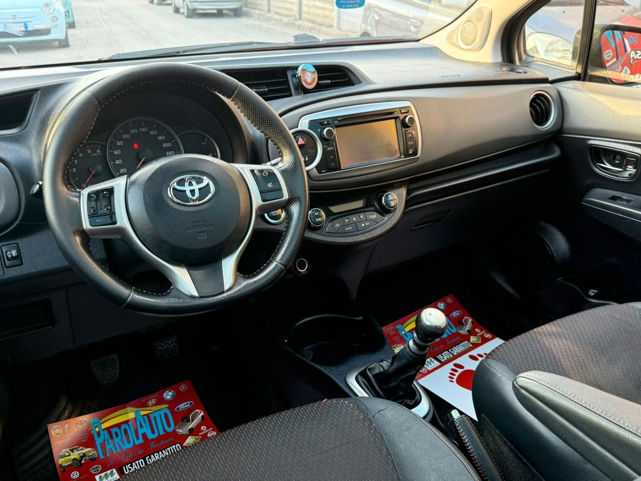 Toyota Yaris 1.4 90cv 5 porte Lounge - 2012