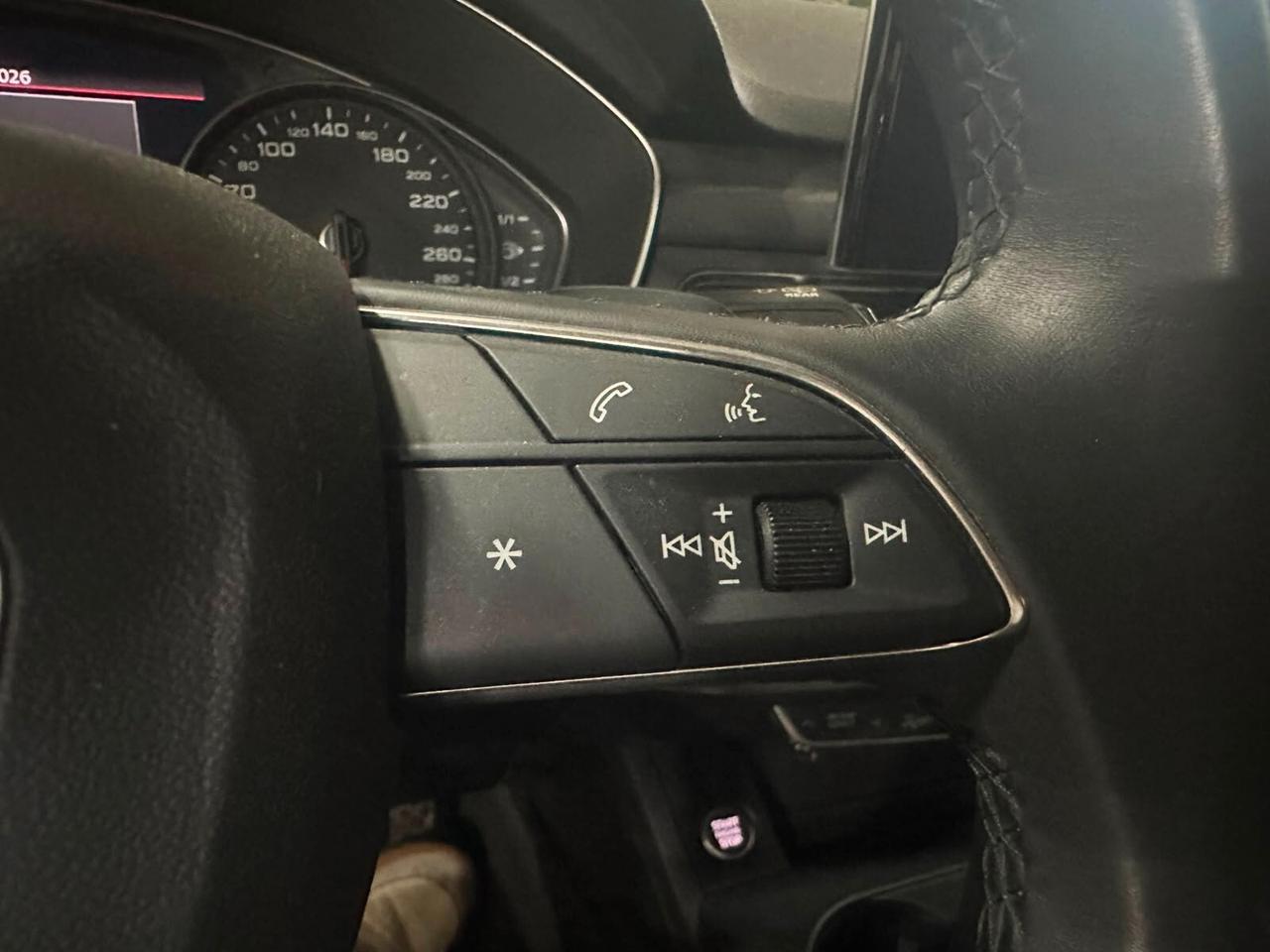 Audi A4 Avant 40 TDI quattro S tronic line edition