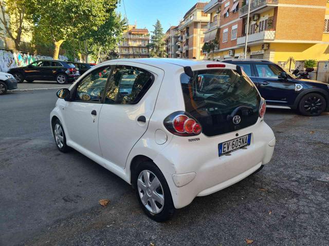 TOYOTA Aygo 1.0 12V VVT-i 5 porte Active Connect
