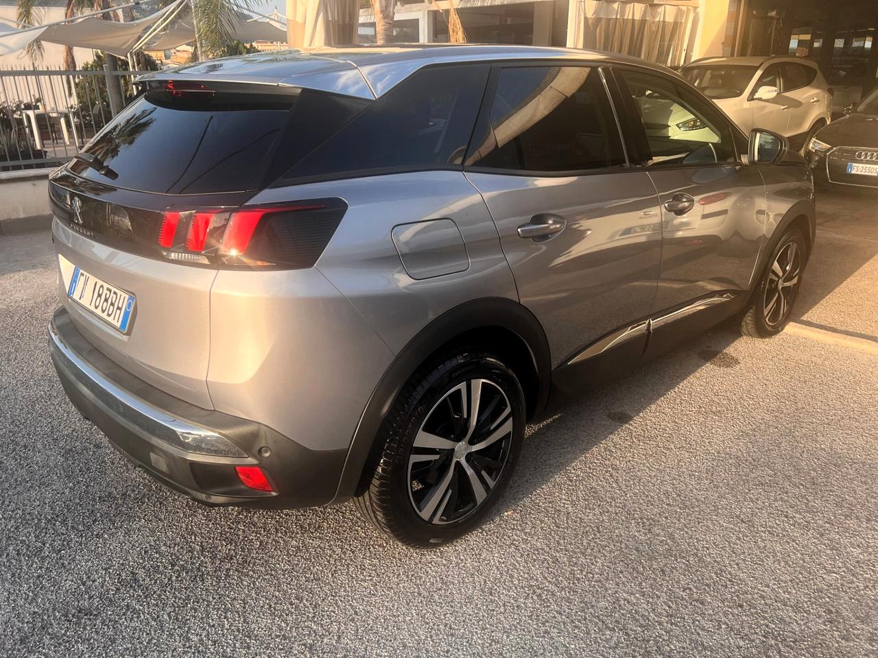 Peugeot 3008 2019 BlueHDi 130 S&S EAT8 Allure GARANZIA