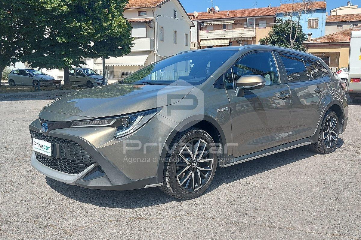 TOYOTA Corolla Touring Sports 2.0 Hybrid TREK