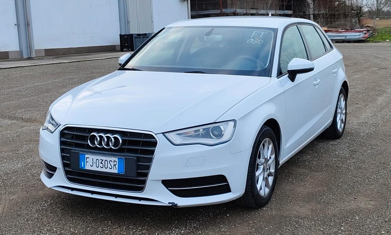 Audi A3 1.6 TDI clean diesel Attraction