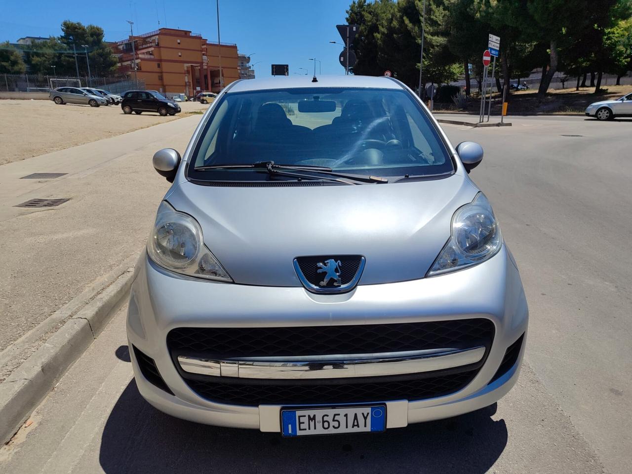 Peugeot 107 1.0 BENZINA 68CV 5p.