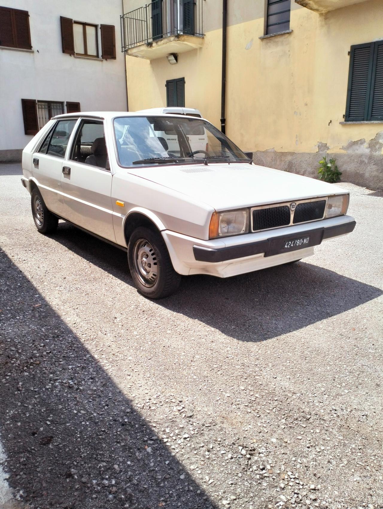 Lancia Delta 1.3