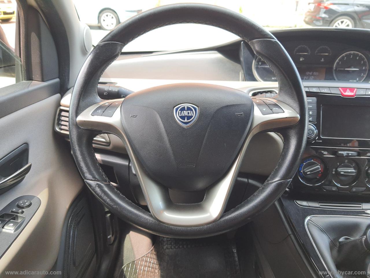 LANCIA Ypsilon 1.2 69 CV GPL Ecochic Opening edition
