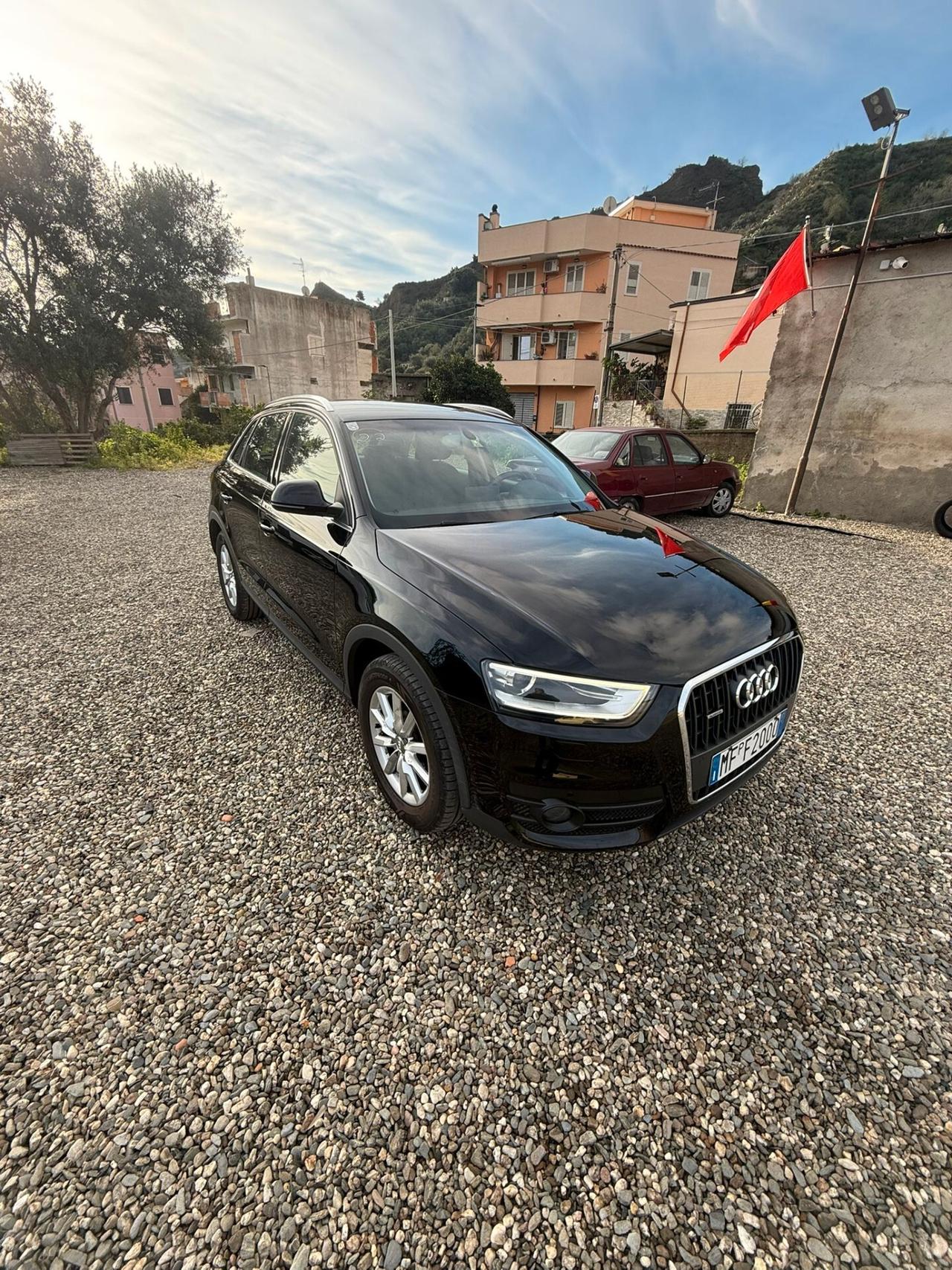 Audi Q3 2.0 TDI 150 CV quattro Sport