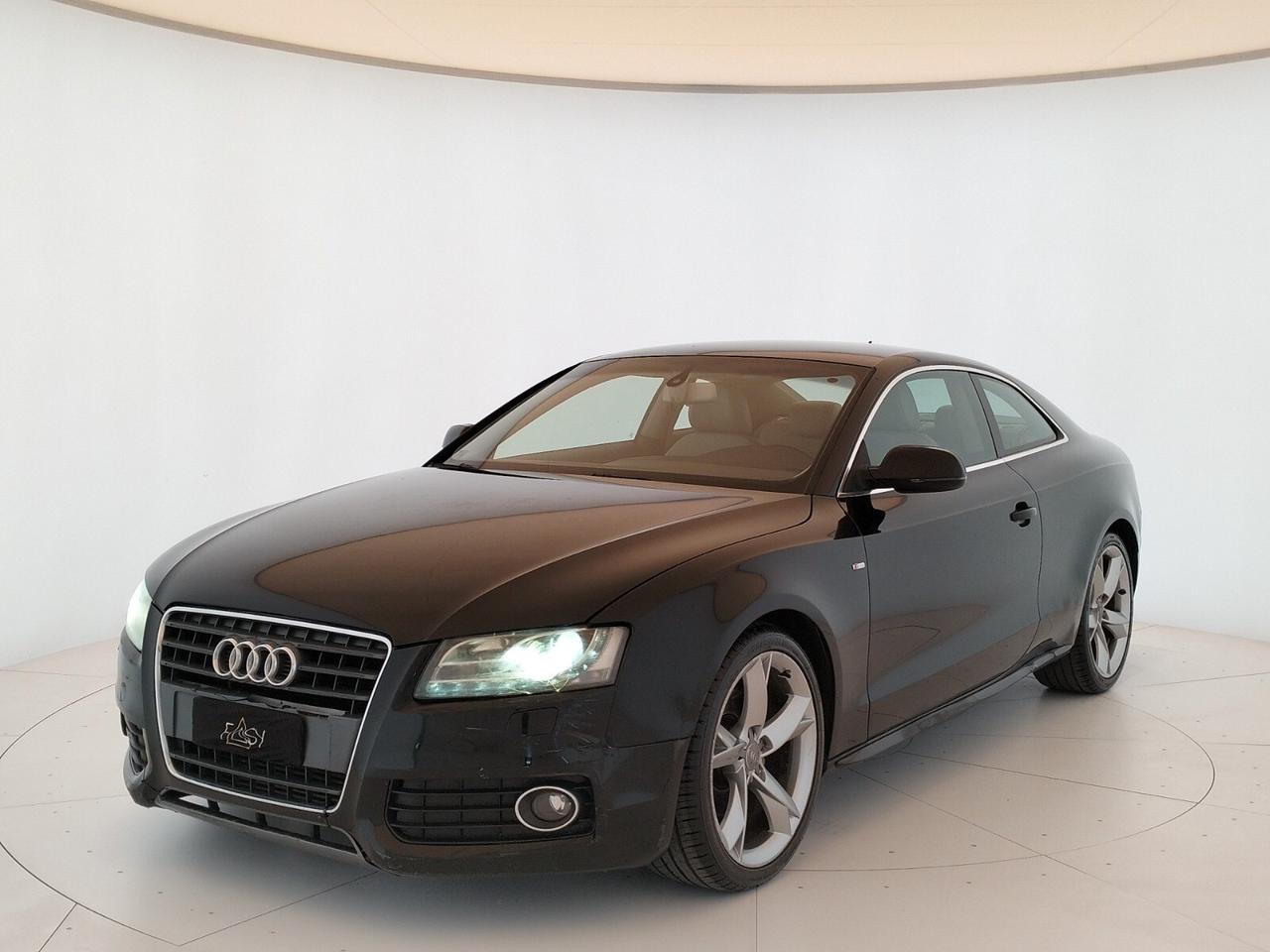 Audi A5 Coupe 2.0 tdi quattro