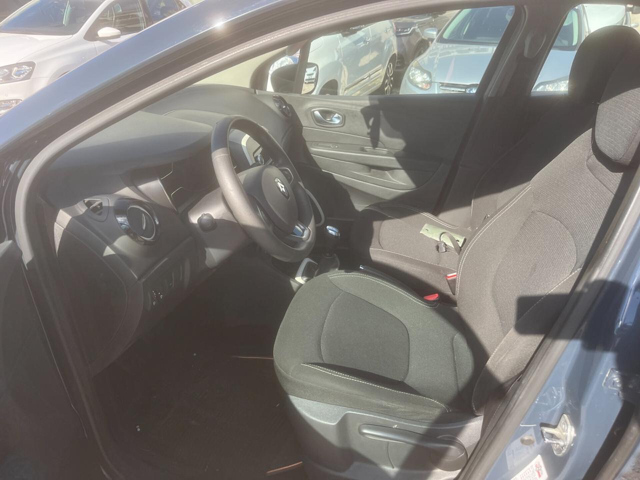 Renault Captur dCi 8V 90 CV EDC Sport Edition2