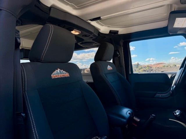 Jeep Wrangler 2.8 CRD Mountain - 3 porte