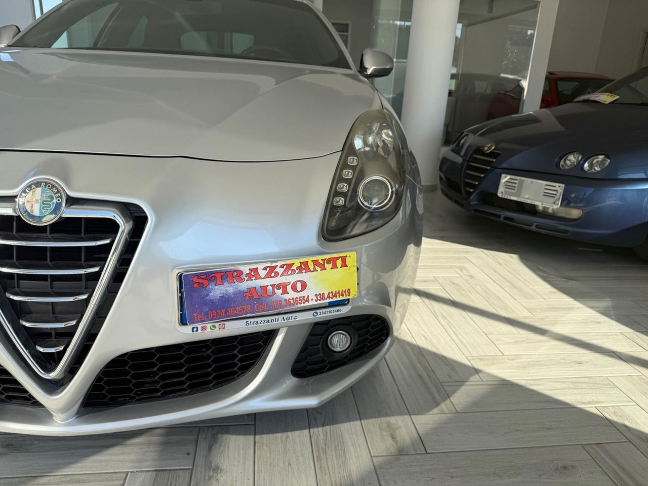 Alfa Romeo Giulietta 2.0Mjt140 CV Exclusive FULL2013