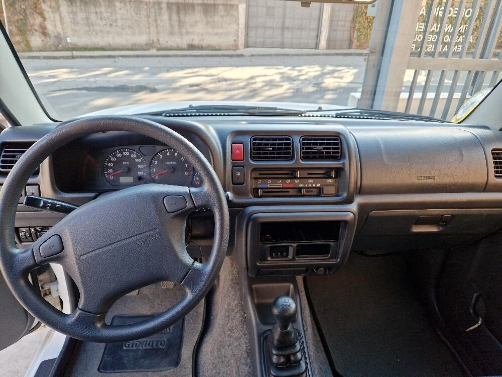 Suzuki Jimny 1.3i 16V cat 4WD JLX