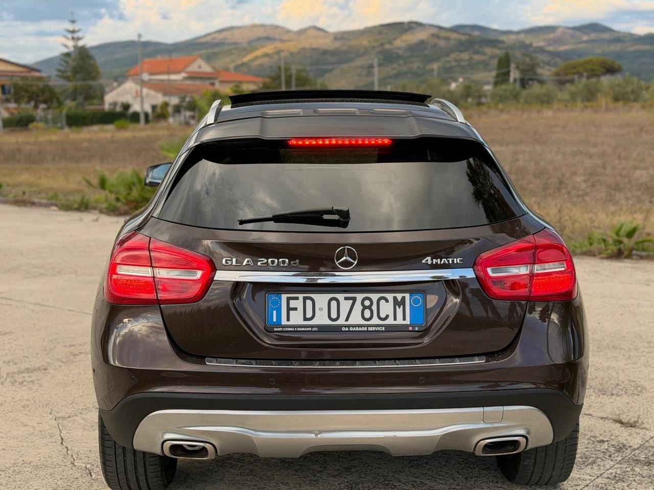 Mercedes-benz GLA 200 d Sport Tetto Garanzia