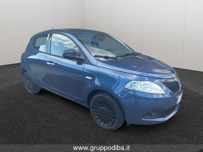 Lancia Ypsilon III 2021 1.0 firefly hybrid Silver s&s 70cv