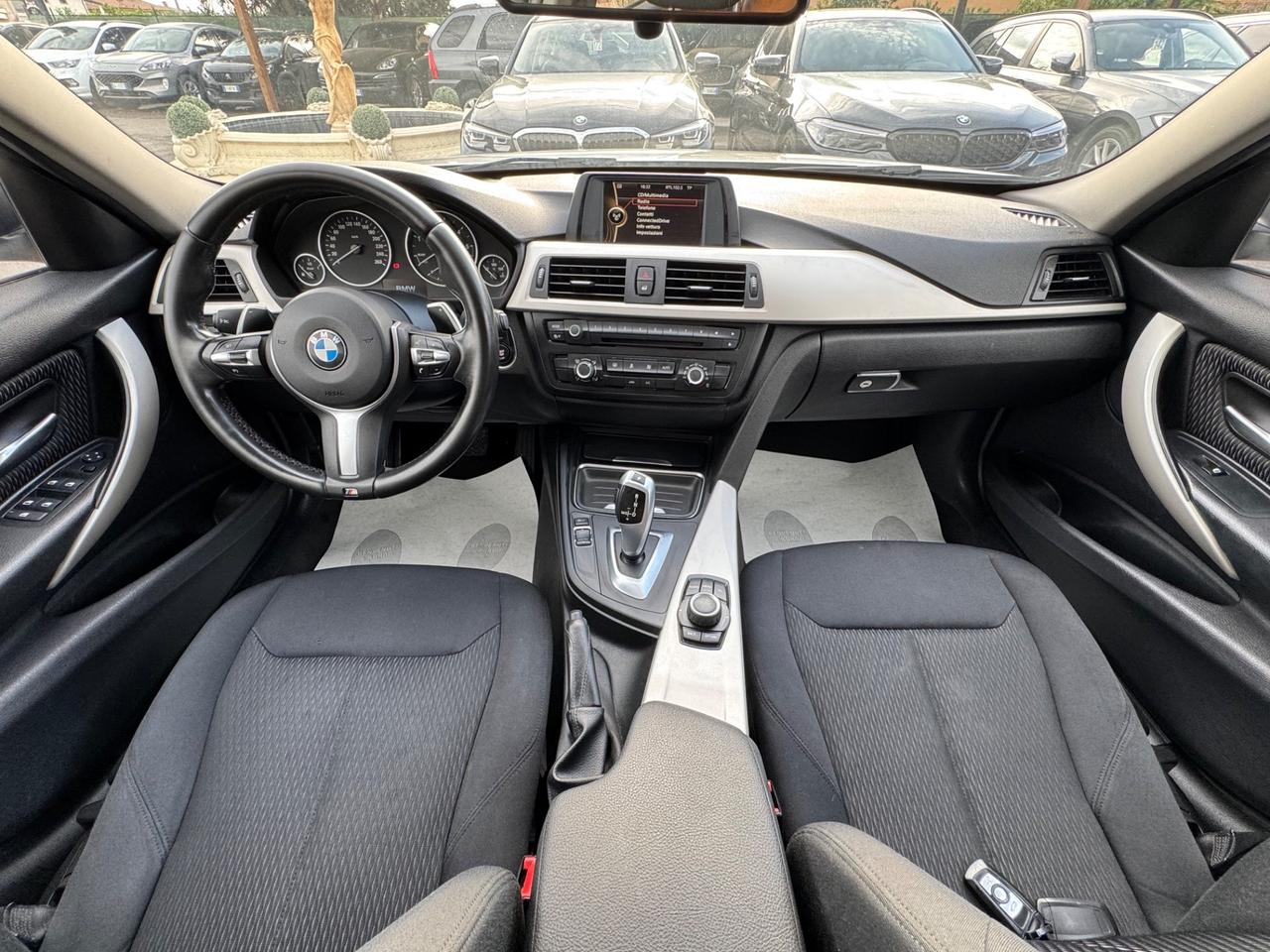 Bmw 118 118d 5p. Volante m sport