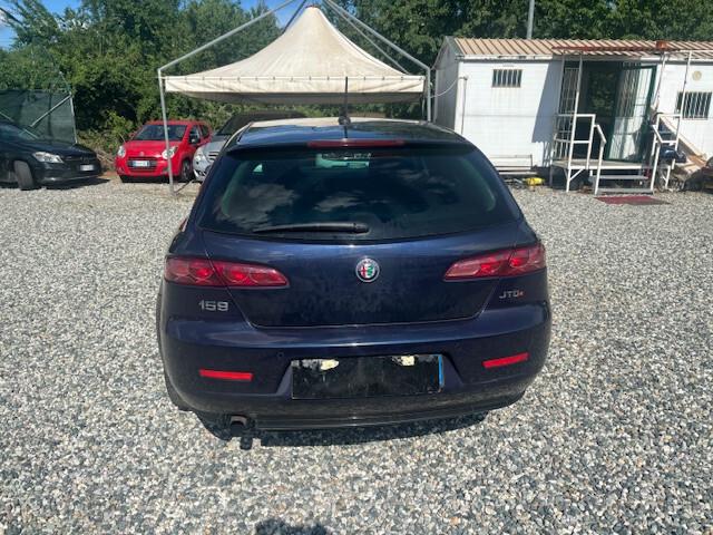 Alfa Romeo 159 1.9 JTDm Sportwagon Progression