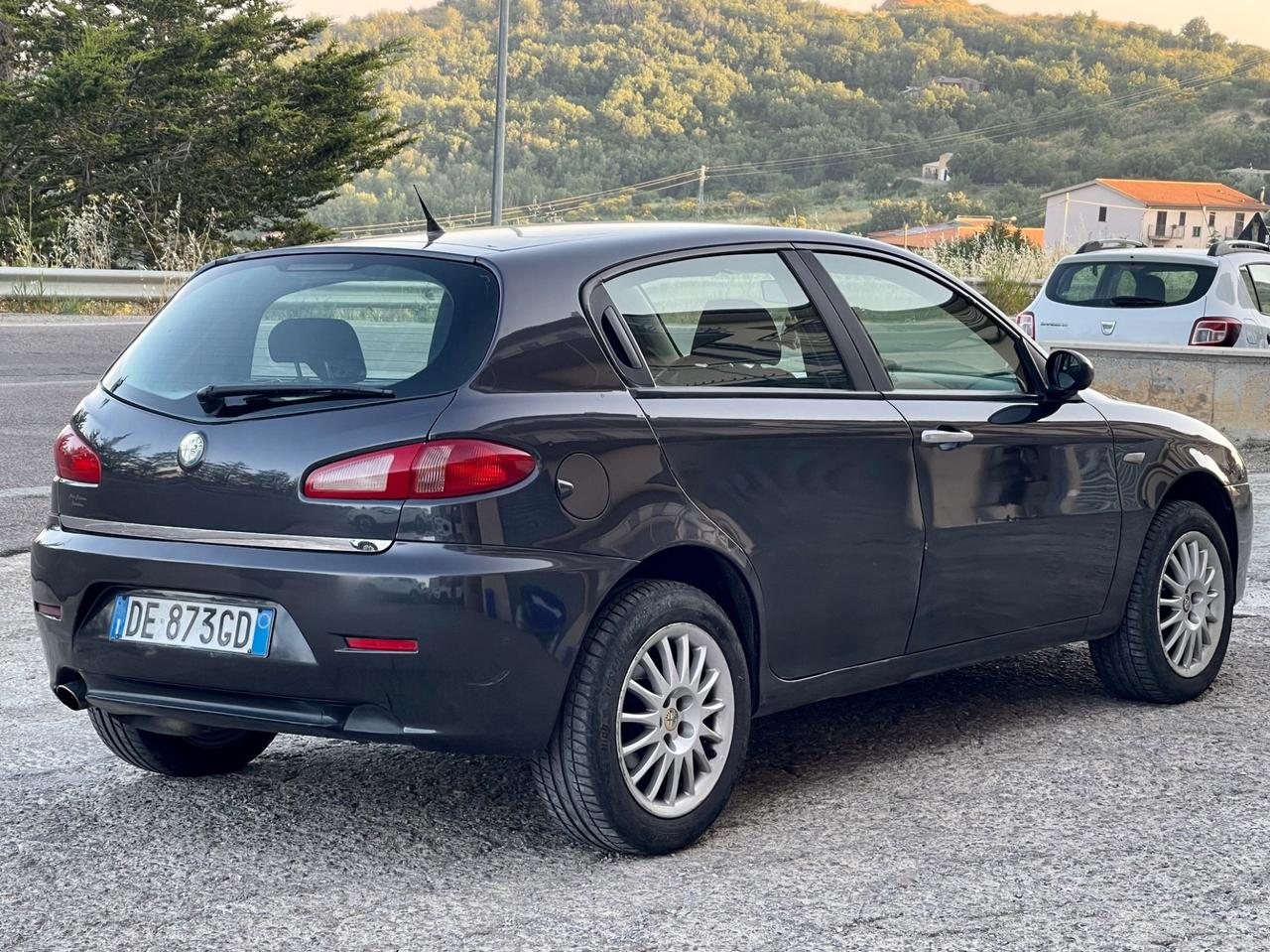 Alfa Romeo 147 1.9 JTD 120cv