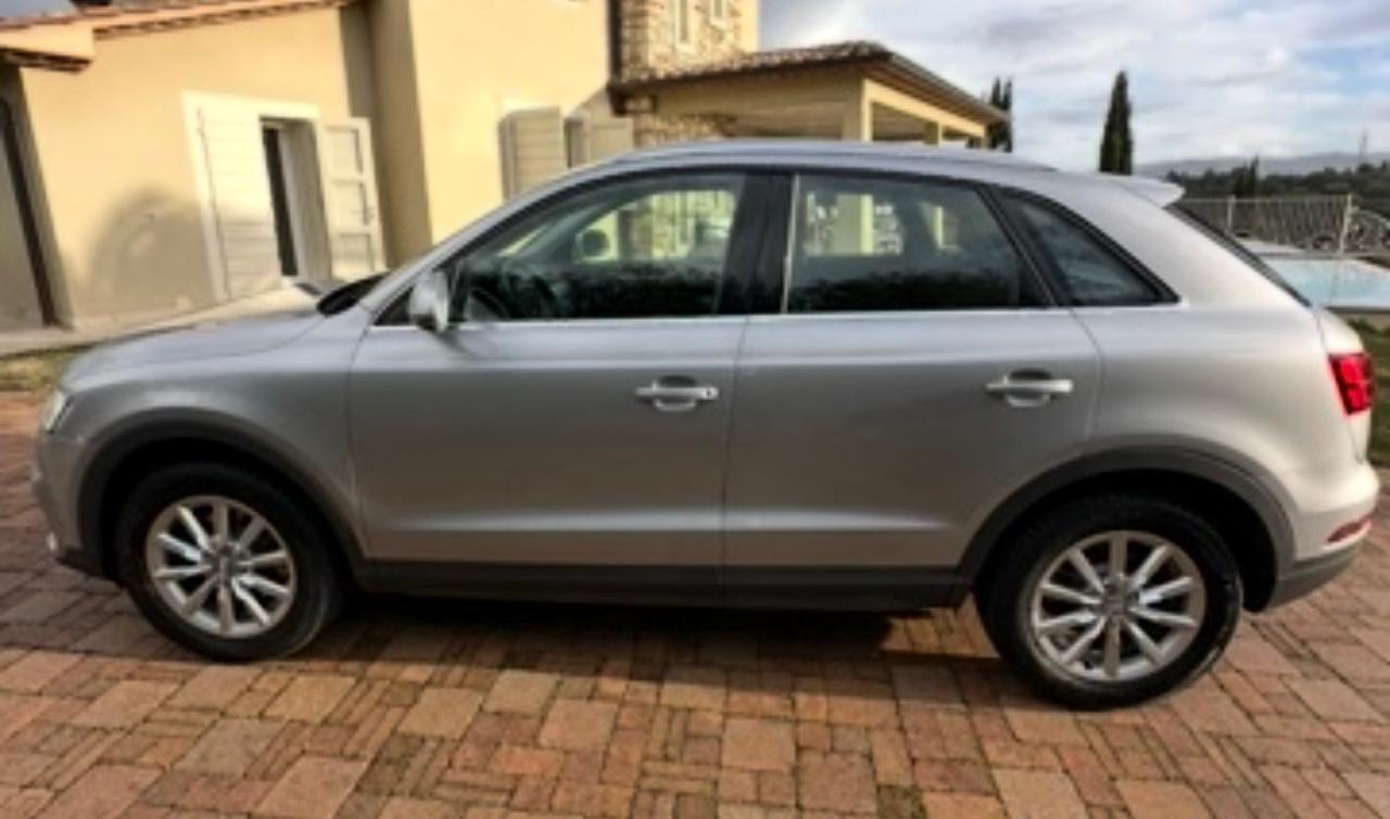 Audi Q3 2.0 TDI 150 CV quattro S tronic Business