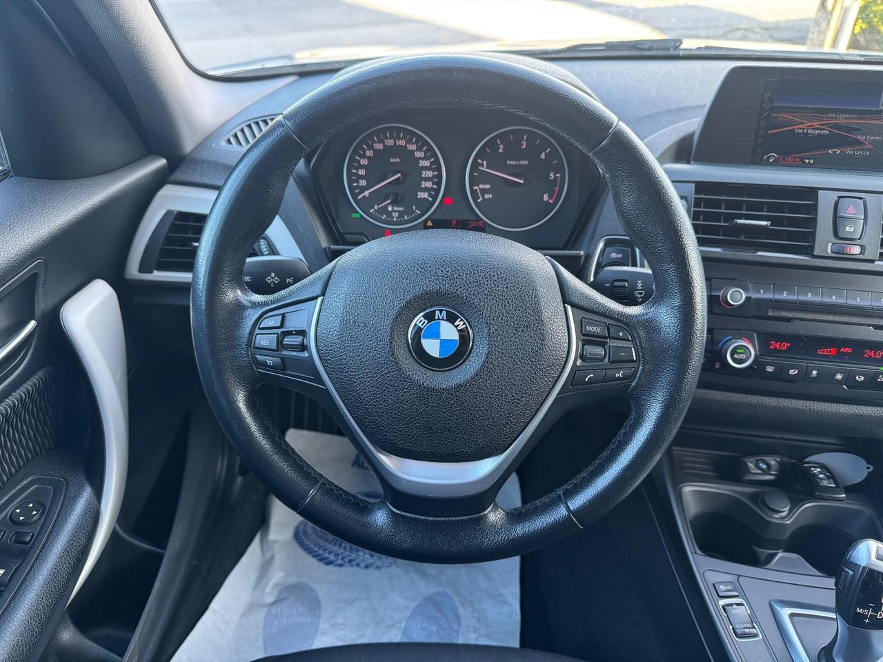 Bmw 116 116d 5p. Urban