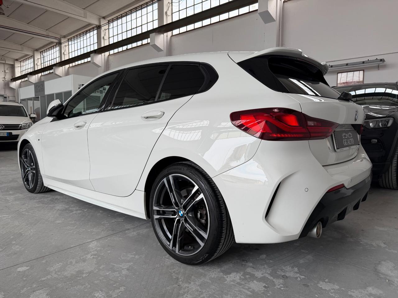 Bmw 118 118i 5p. Msport
