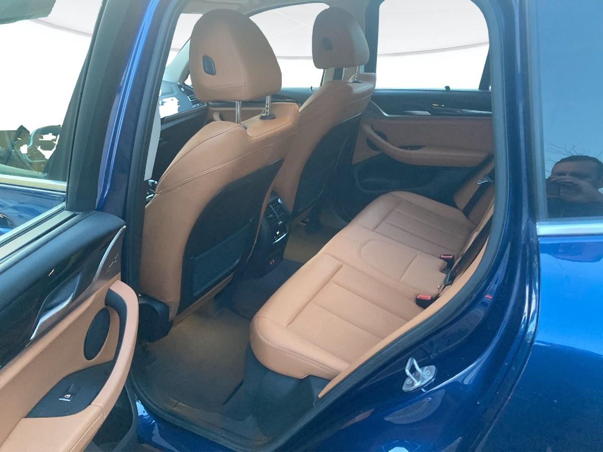 BMW X3 xdrive20d mhev 48V auto