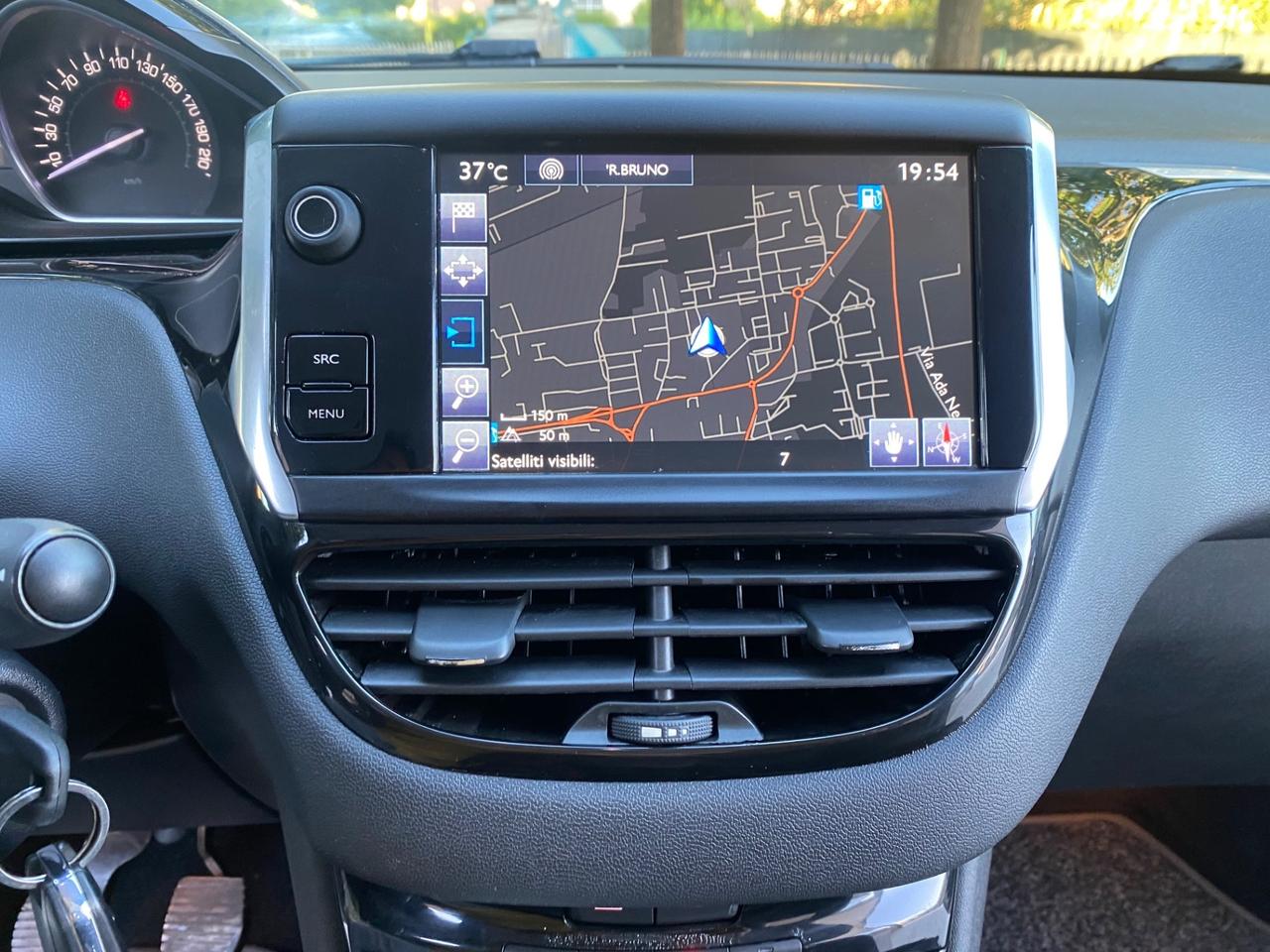 Peugeot 208 PureTech 82 5 porte Allure NEOPATENTATI!!!