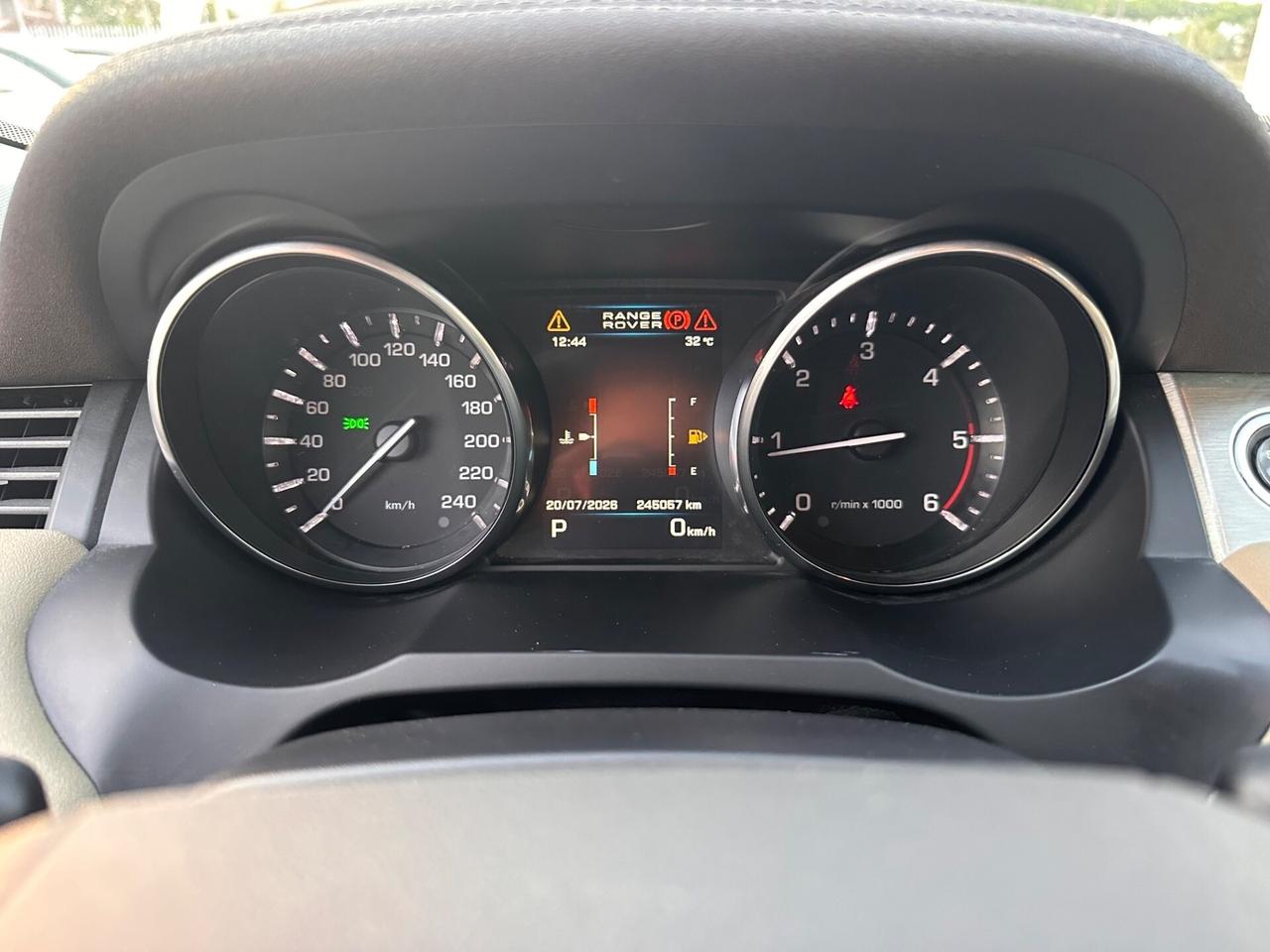 Evoque 2012 2.2 TD4 5p. Pure 150CV AUT Bicolore