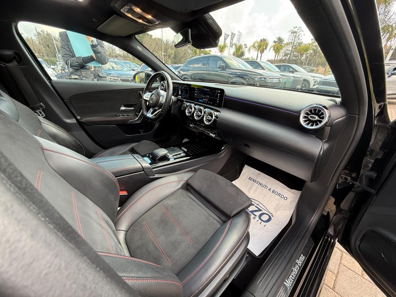 Mercedes-benz A 180 d Automatic Amg Premium Tetto Pelle Navi Led64Colori