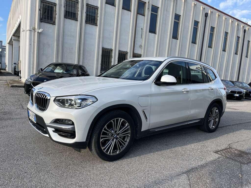 BMW X3 30 e Luxury xDrive Steptronic