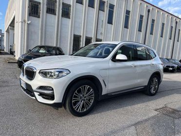 BMW X3 30 e Luxury xDrive Steptronic