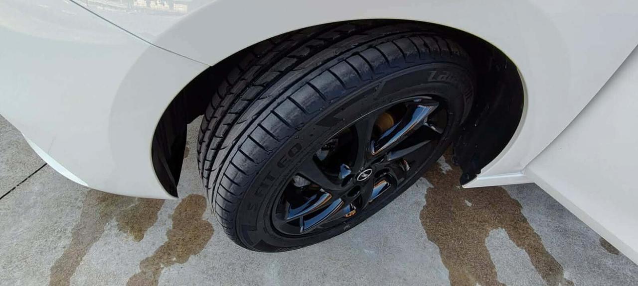 Opel Corsa 1.2 Design & Tech KM 37000