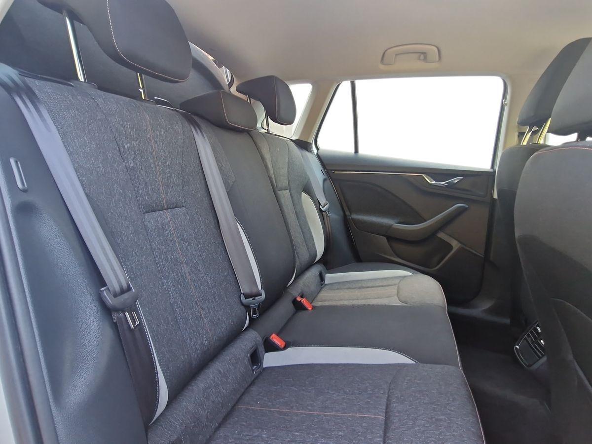 SKODA KAMIQ 1.0 BENZ 110CV STYLE
