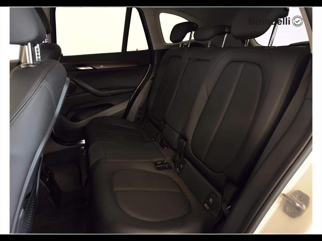 BMW X1 (F48) - X1 sDrive18d xLine