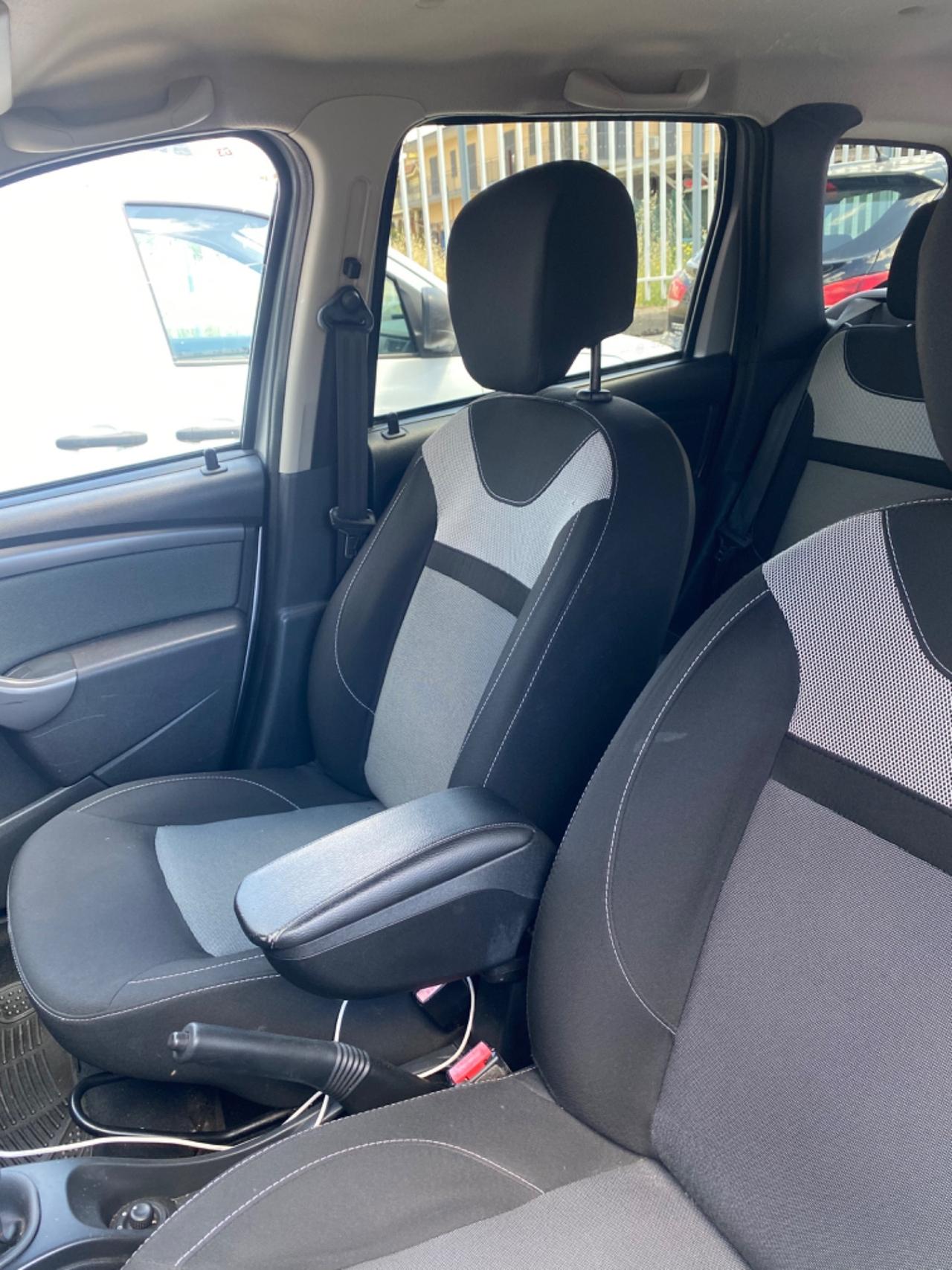 Dacia Duster 1.6 GPL 2018 Full Navi TAGLIANDATA