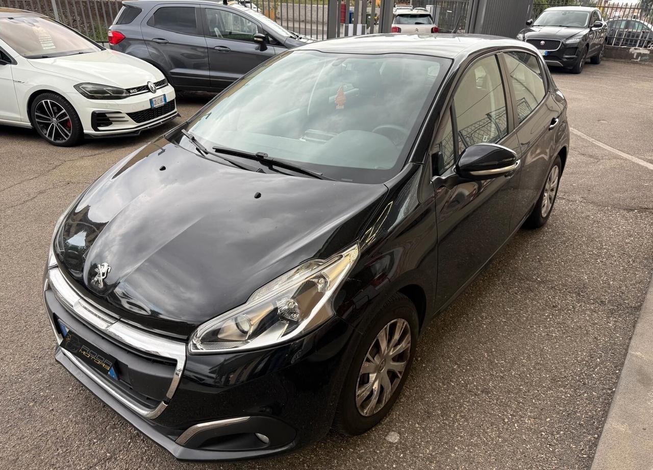 Peugeot 208 BlueHDi 75 5 porte Allure