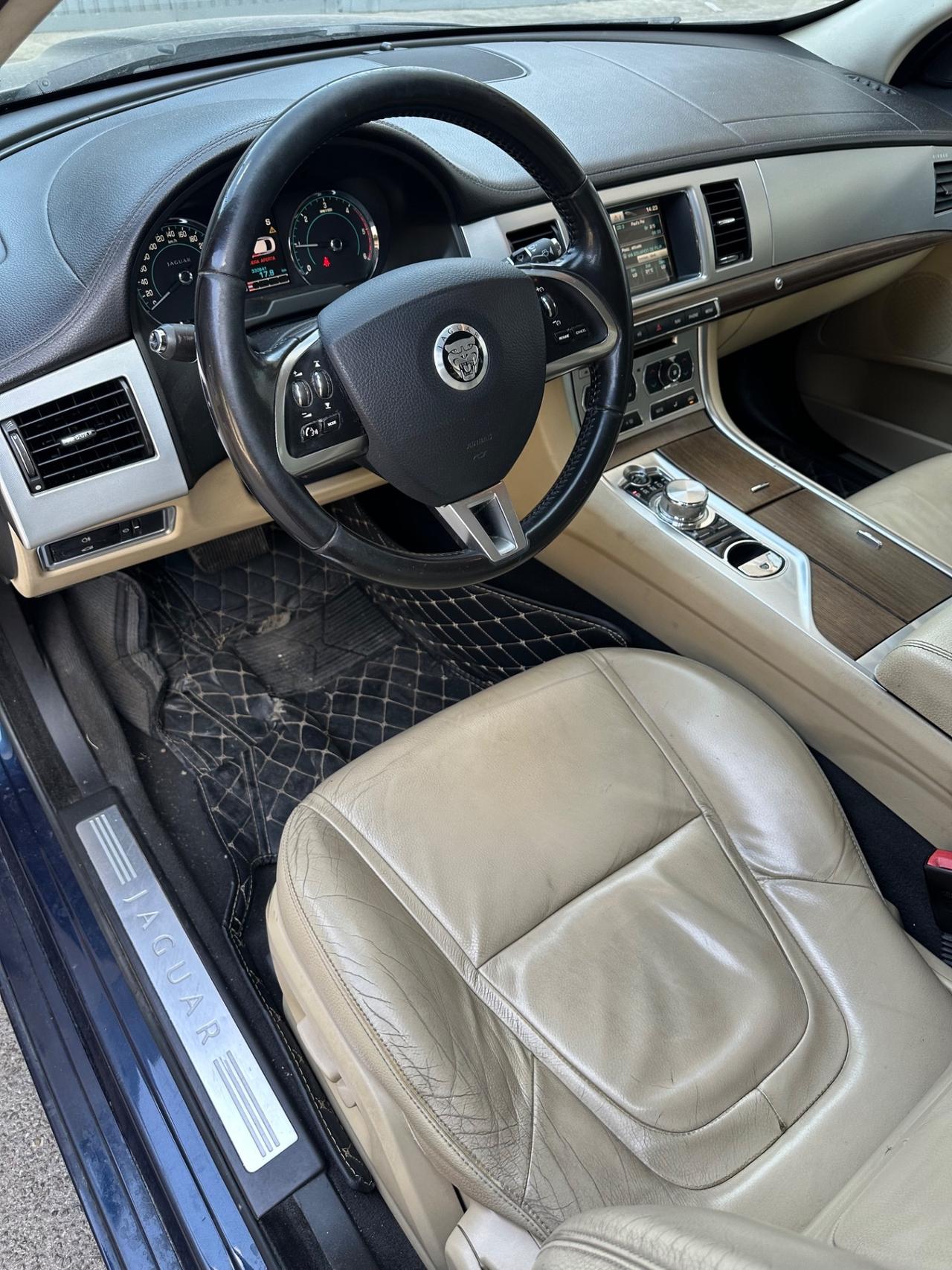 Jaguar XF 2.2 D 163cv Limited Edition