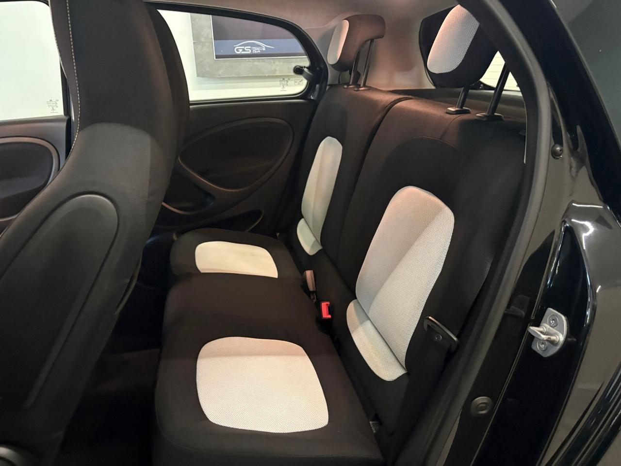 Smart ForFour 1000cc 71cv Allestimento Passion