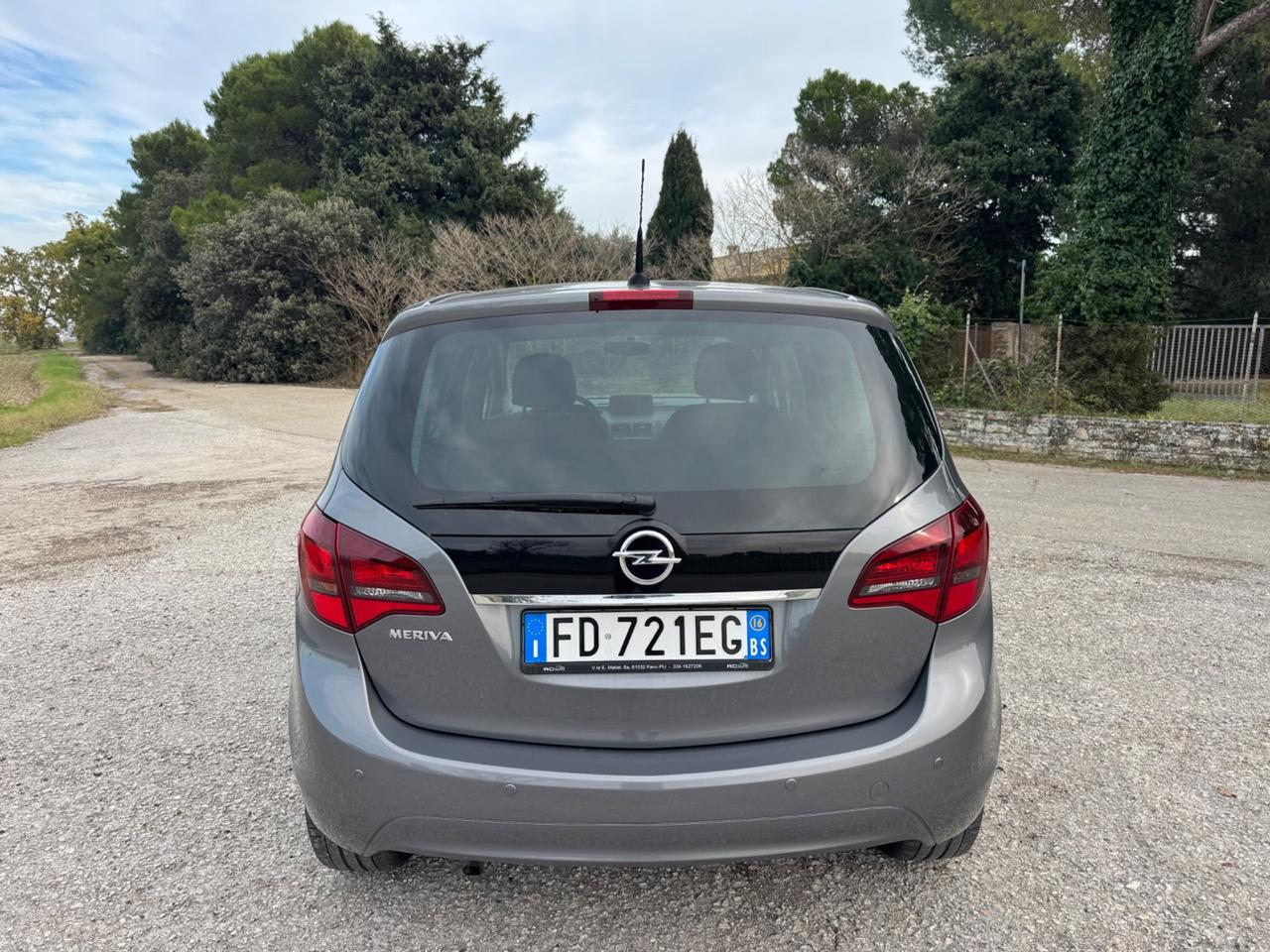 Opel Meriva 1.4 Cosmo 28000 km