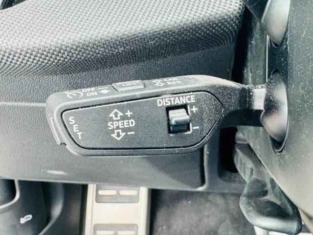 AUDI A3 SPB 35 TDI S tronic S line NAVI - LED - ACC - 19
