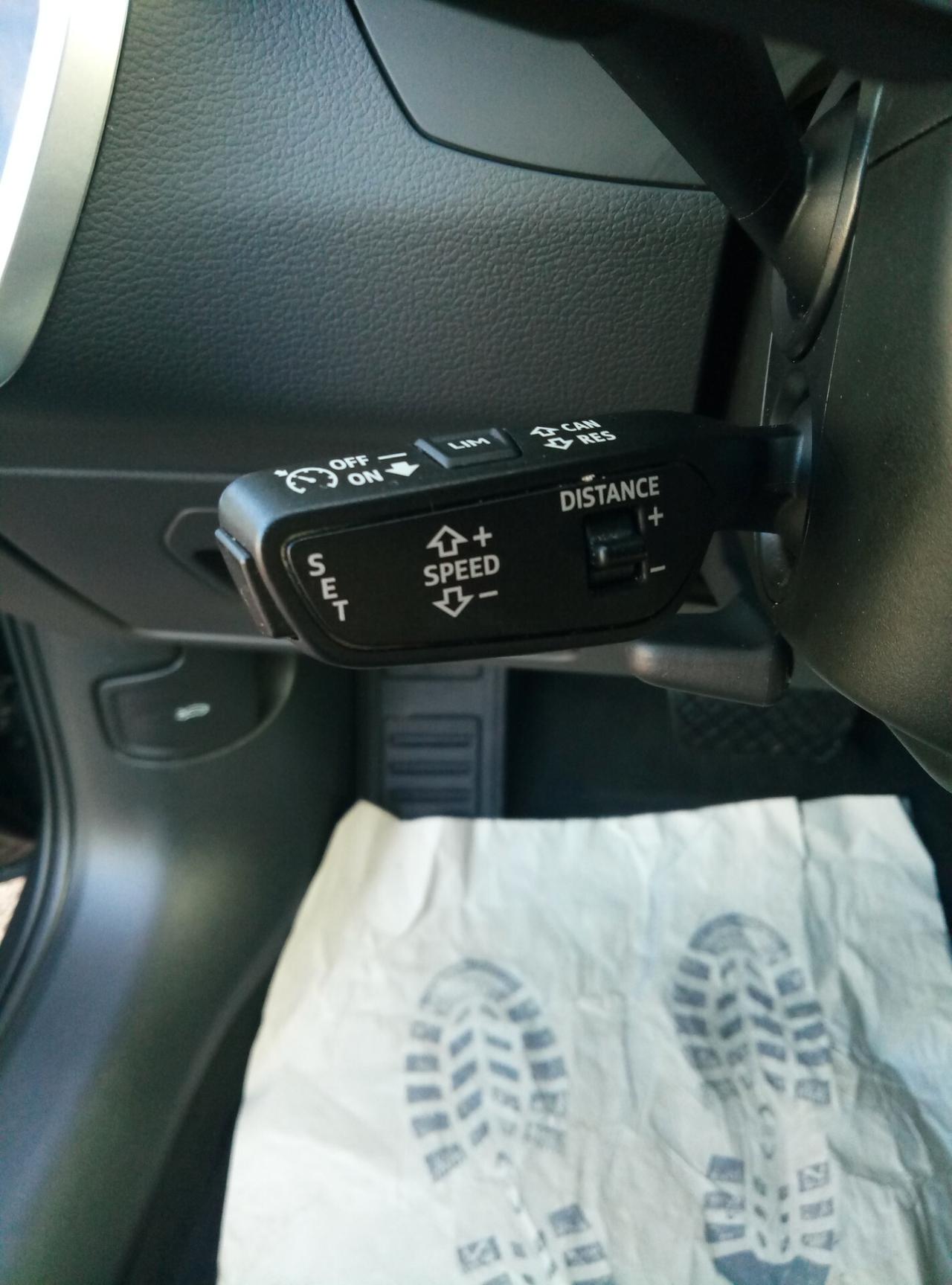 Audi A6 Avant 40 2.0 TDI S tronic mhev Business Advanced 204 cv