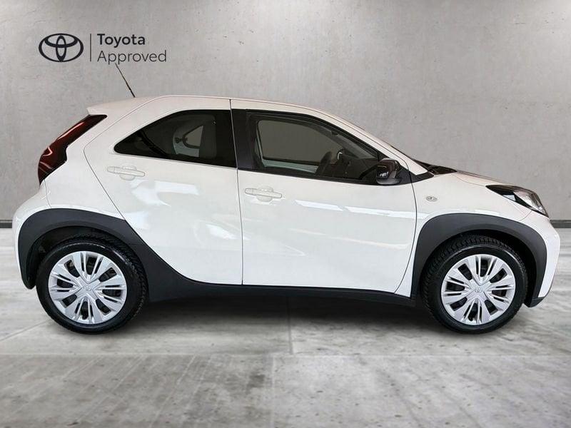 Toyota Aygo X 1.0B (72 CV) Active S-CVT