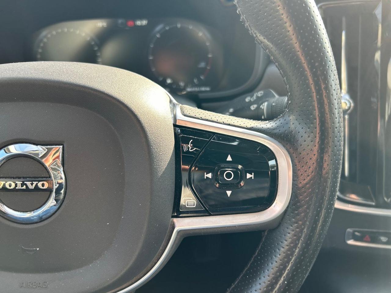 Volvo V90 Pro 2.0 D4 #7690