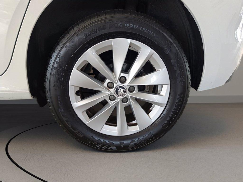 SKODA Kamiq 1.0 tsi black dots 95cv del 2023