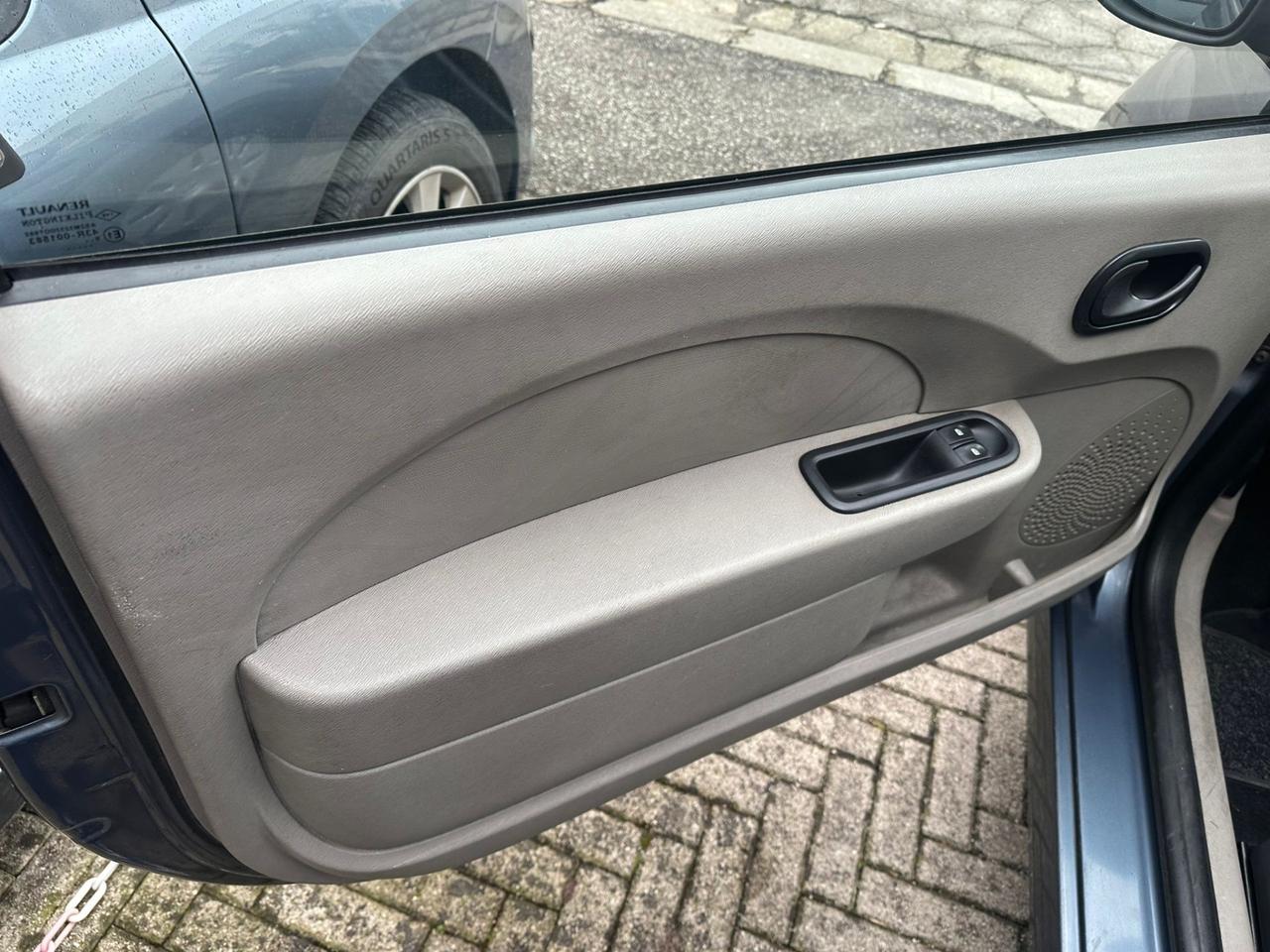 Renault Twingo 1.2 8V BENZINA | OK NEOPATENTATI |