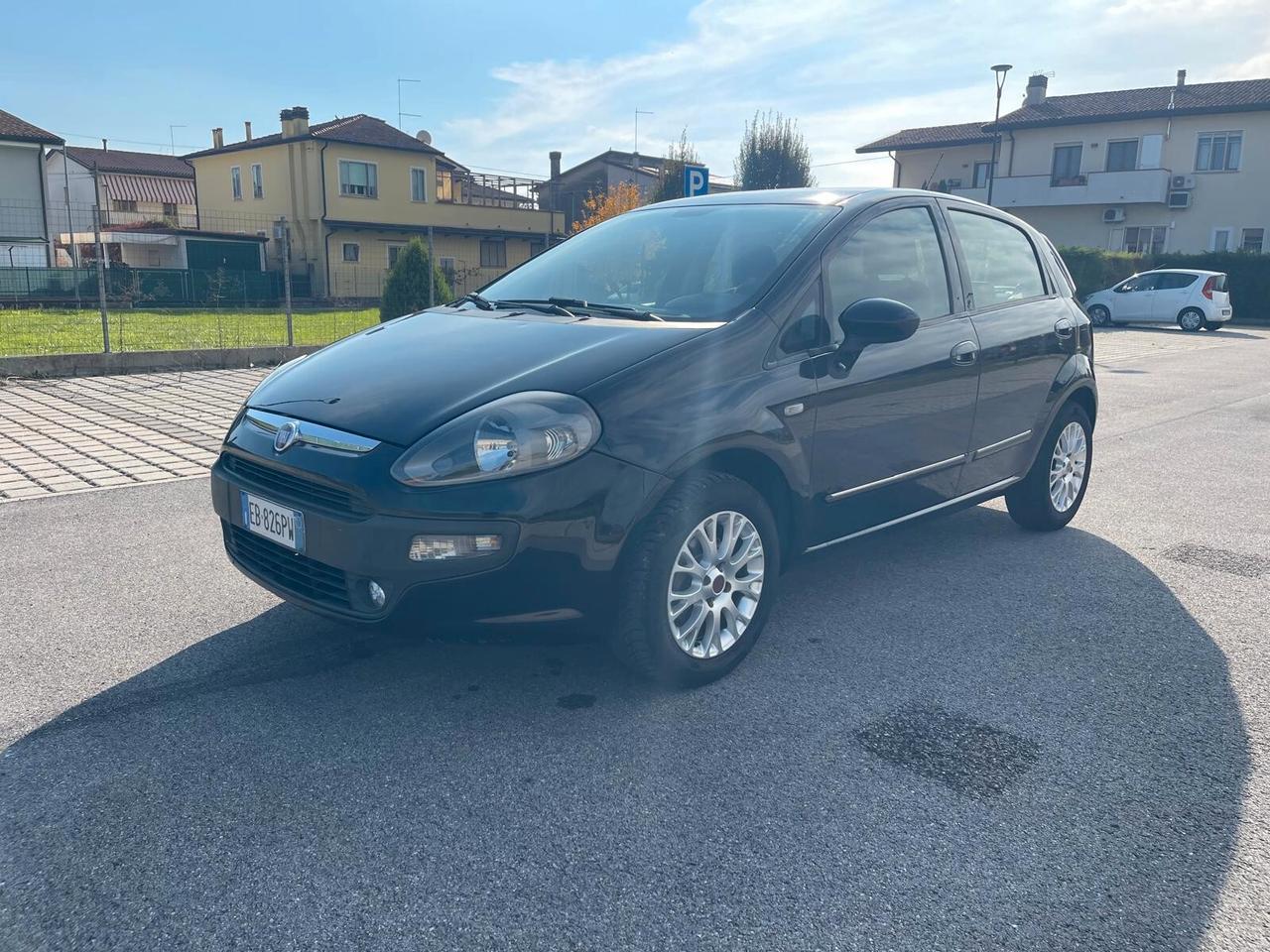 Fiat Punto Evo 1.4 5 porte Dynamic GPL