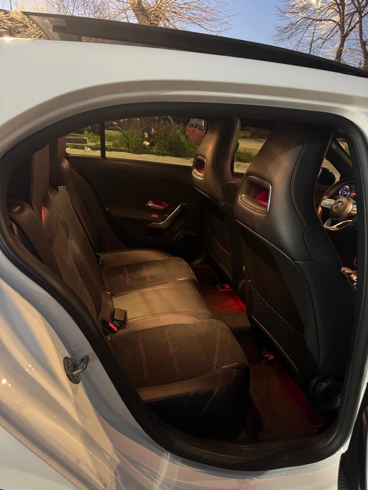 Mercedes Classe A TETTO APRIBILE 180d Automatic Premium AMG